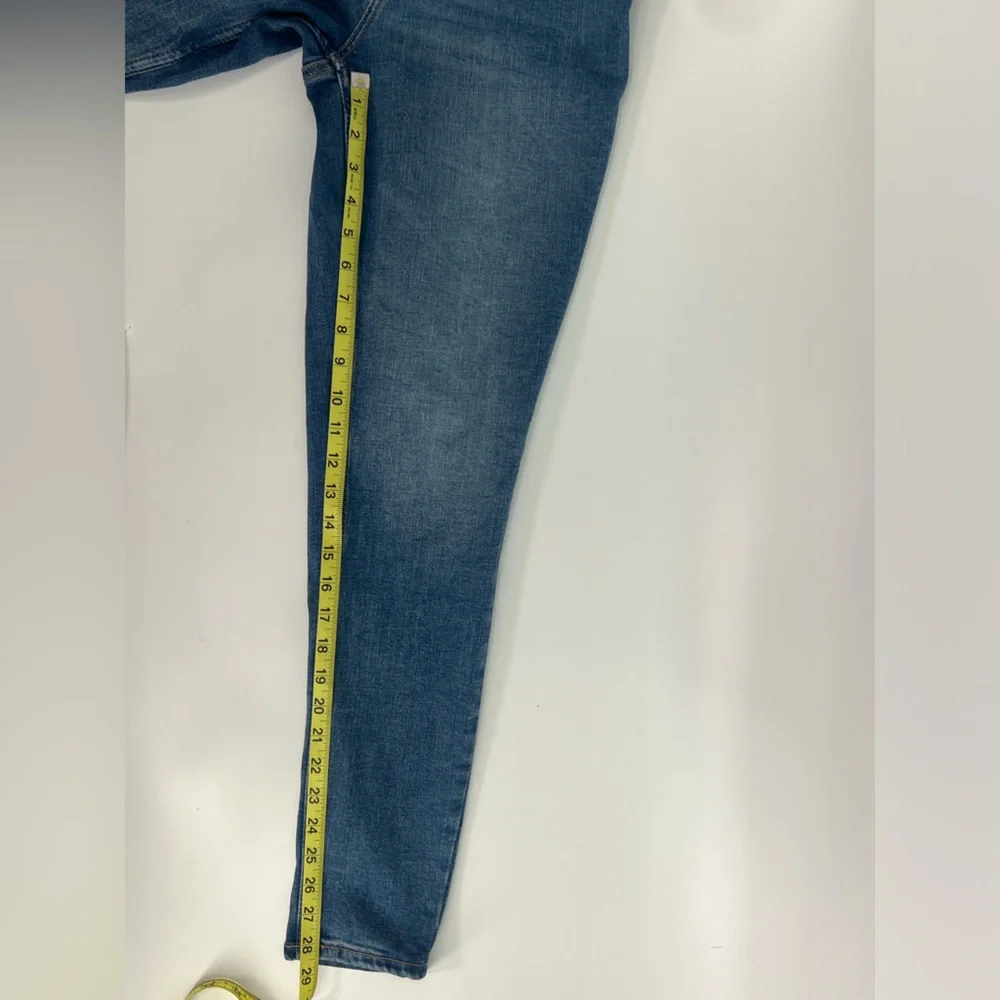 Old Navy Mid Wash High Waisted Rockstar Super Skinny Jeans Size 10 Ten - Picture 9 of 9